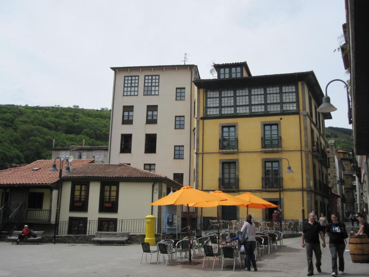 La Refierta Appartement Cangas De Narcea Buitenkant foto
